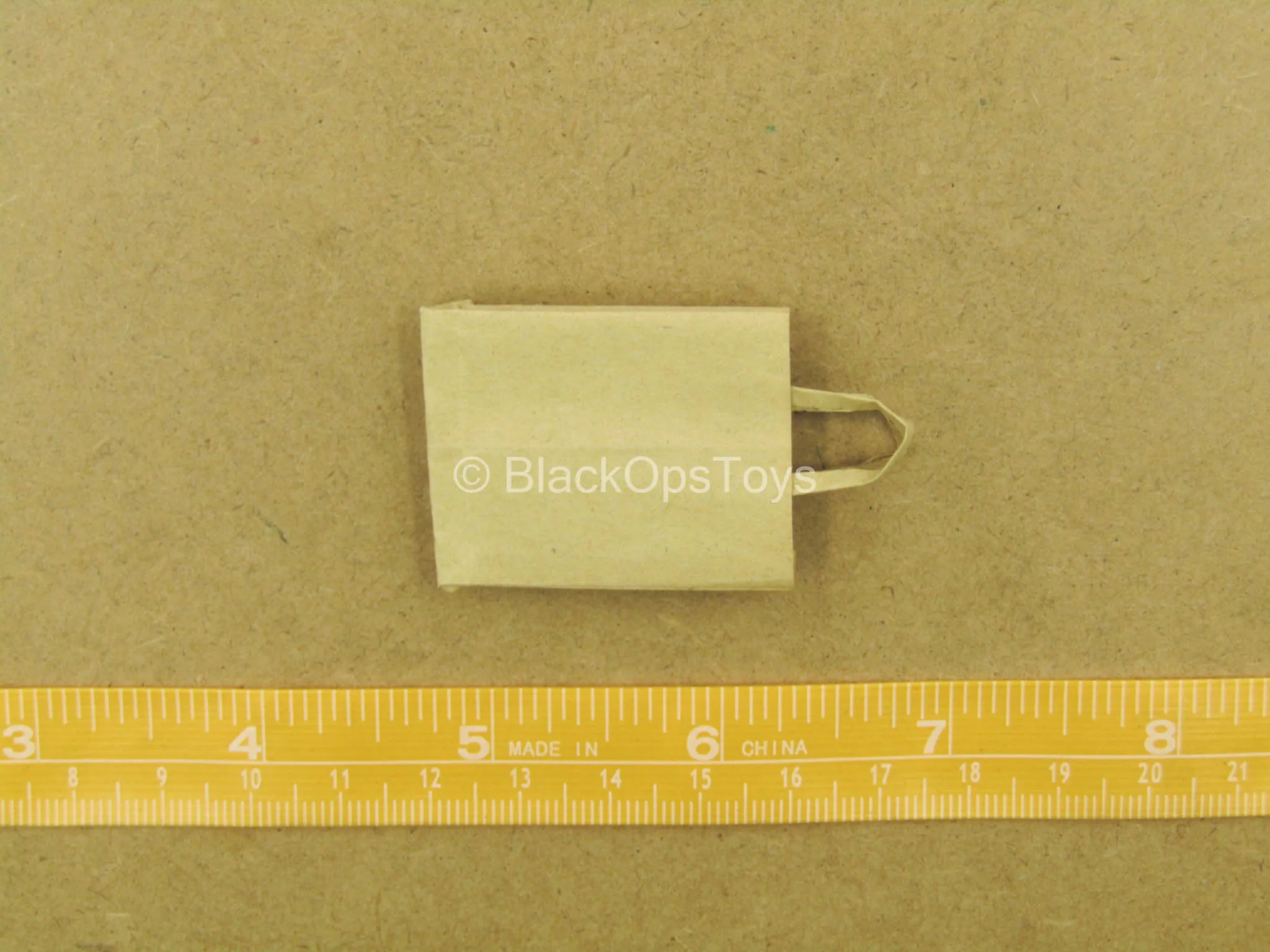 1/12 - Arthur Wayne - Paper Bag w/Handle