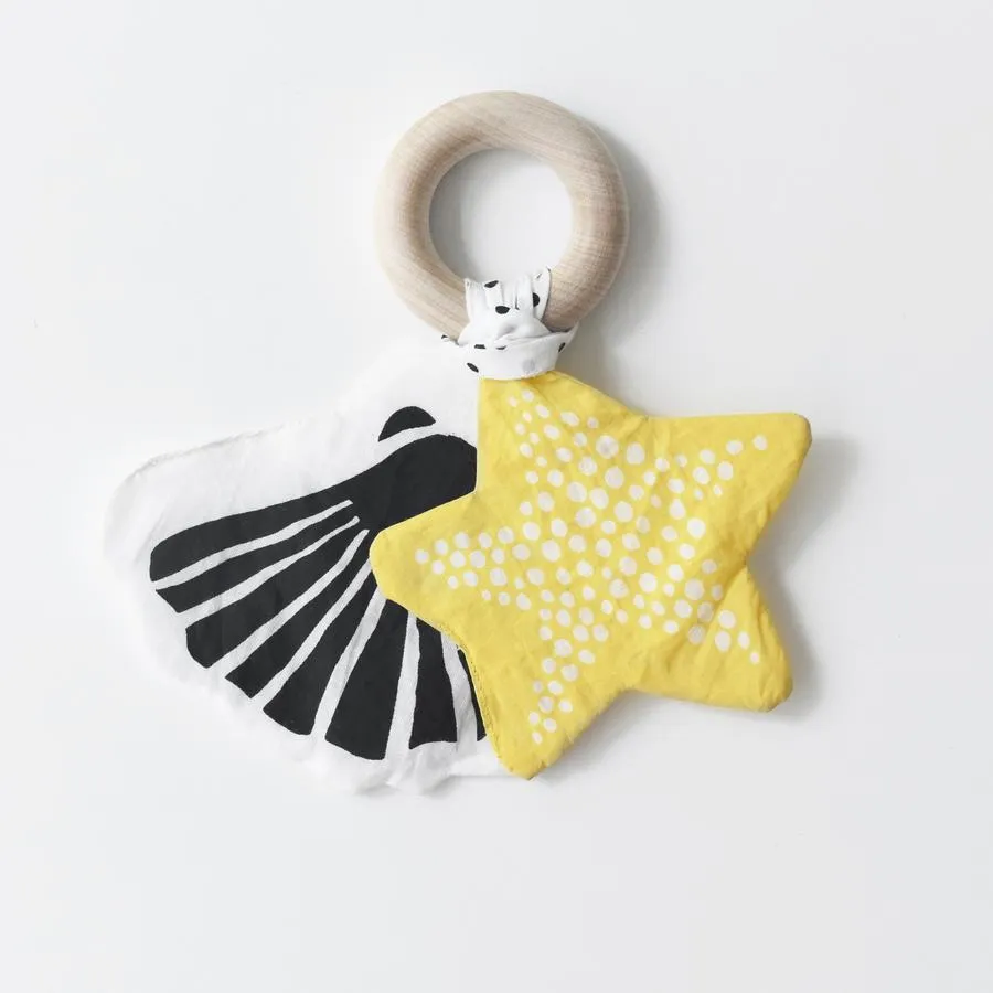 Organic Cotton Crinkle Teether Starfish